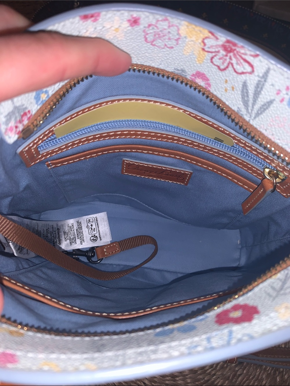 Dooney & Bourke Snow White Flower light blue Crossbody Bag EUC - Picture 10 of 12